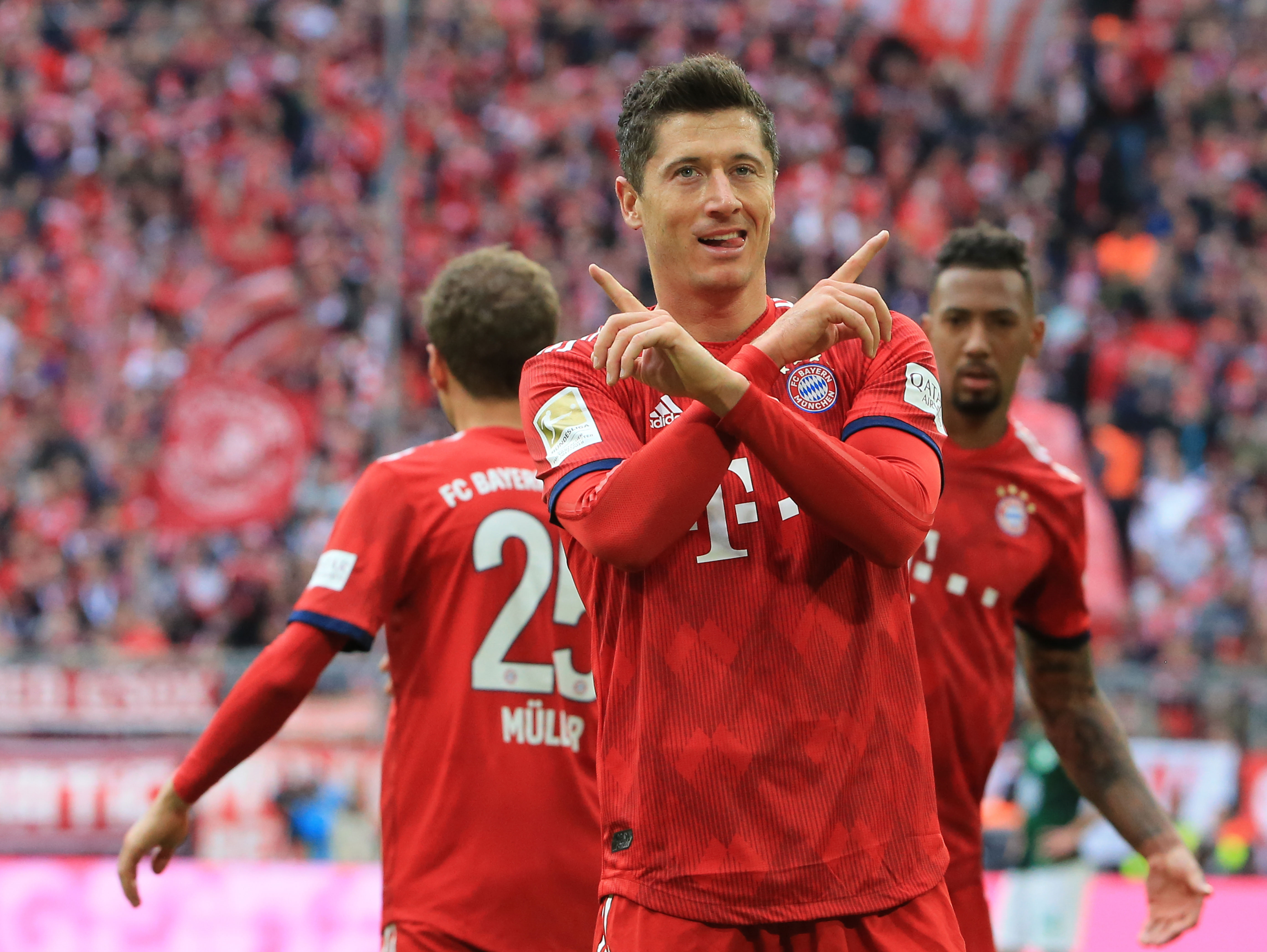 尤文官方：弗朗西斯科-孔塞桑当选队内10月最佳球员（尤文官方：弗朗西斯科-孔塞桑荣膺队内十月最佳球员）