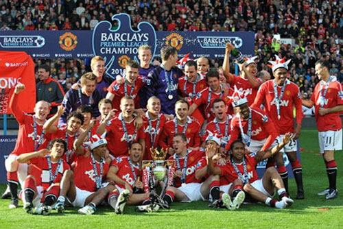 愿无大碍，蒯纪闻谢场时被拍到手臂缠着绷带（愿无大恙，蒯纪闻谢场被拍手臂缠绷带）