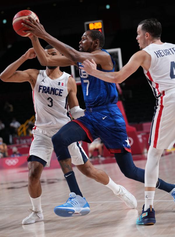 罗马诺：除了尤文以外，奥赖利也被推荐给那不勒斯和罗马（罗马诺：奥赖利的推荐对象不仅有尤文，还包括那不勒斯和罗马）