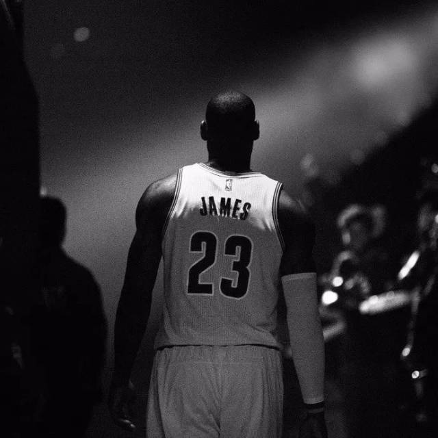 弗林蓬选交手过的最佳五人队：亚马尔、贝林、穆西亚拉在列（弗林蓬评生涯对手五人最佳阵：亚马尔、贝林厄姆、穆西亚拉入选）