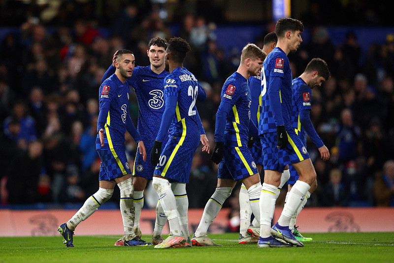 安迪·卡罗尔惊叹切赫神扑，创英格兰足球史经典瞬间（安迪·卡罗尔惊呼切赫神级扑救，一幕载入英格兰足坛史册）