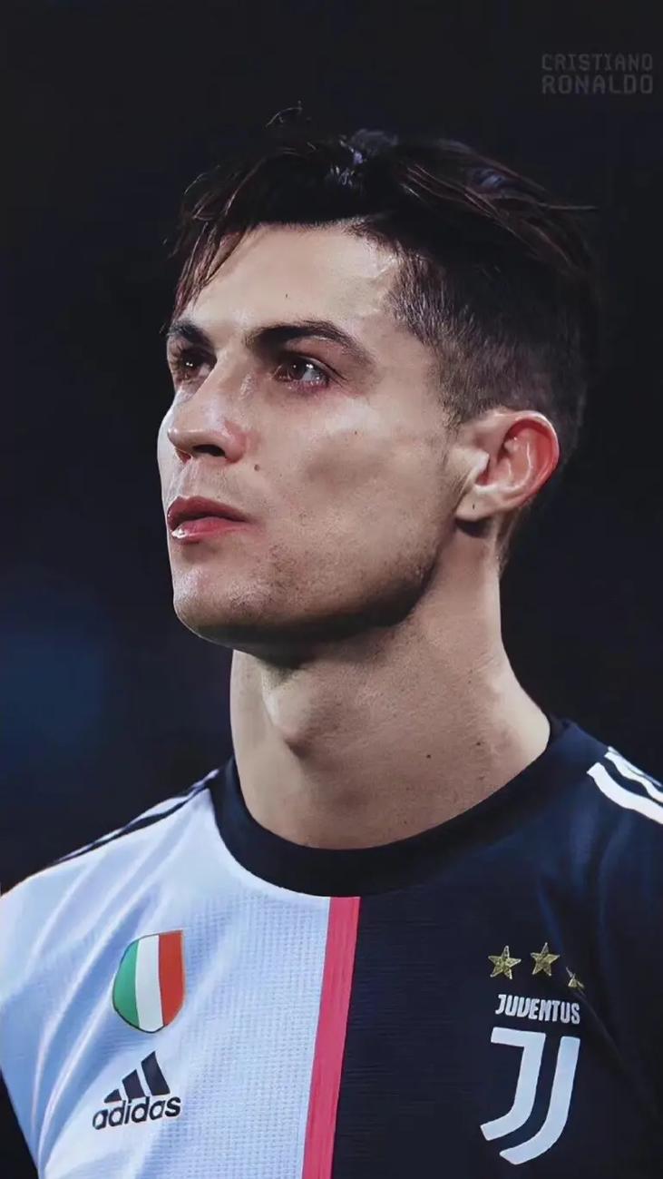 拜仁德甲13轮净胜球+40五大联赛第一，比第二名巴萨多了15球（德甲13轮战罢，拜仁净胜球+40领跑五大联赛，较次席巴萨多15球）