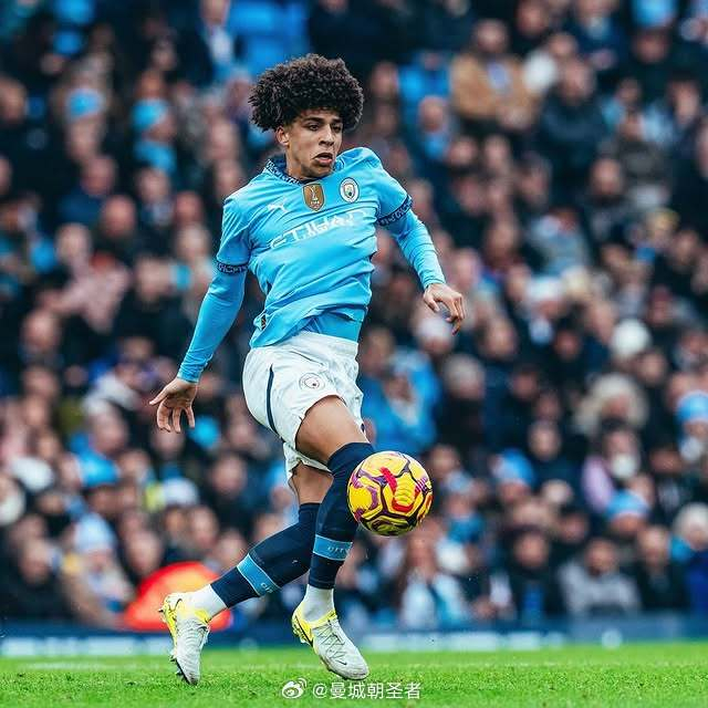 U16国少0-2输缅甸，马德兴：要解决破铁桶阵，要会踢逆风球（U16国少0-2不敌缅甸，马德兴：需破解铁桶阵，学会打逆风球）